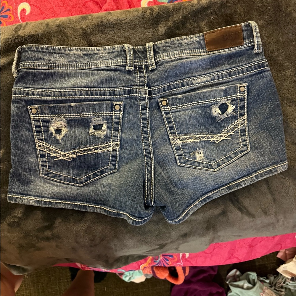 BKE Blue Jean Shorts with Distressed Mid-Thigh Cut - Picture 2 of 3